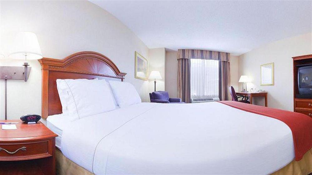Holiday Inn Express Hotel & Suites Dayton-Centerville By Ihg Buitenkant foto