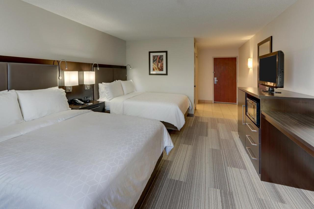Holiday Inn Express Hotel & Suites Dayton-Centerville By Ihg Buitenkant foto