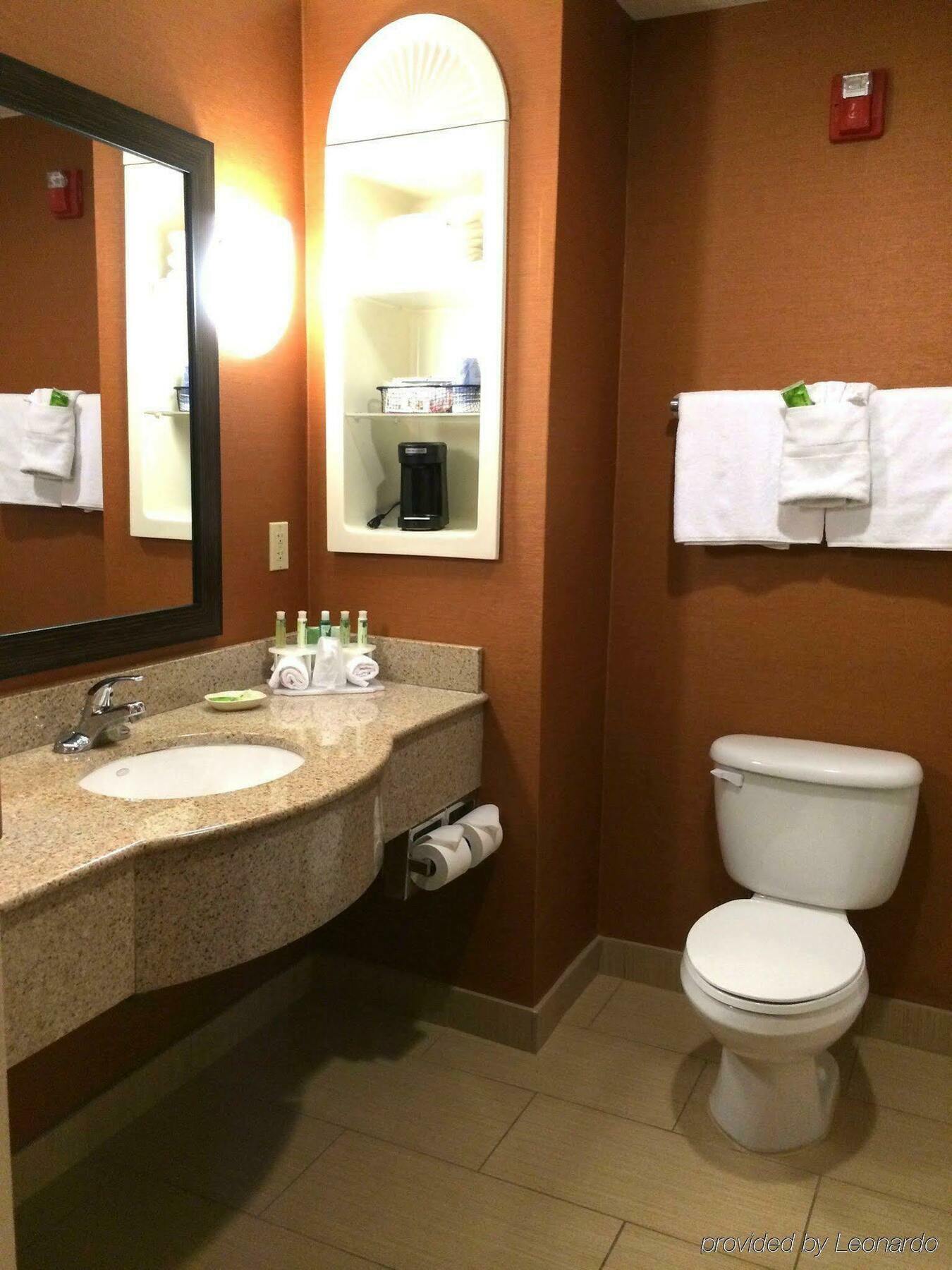 Holiday Inn Express Hotel & Suites Dayton-Centerville By Ihg Buitenkant foto